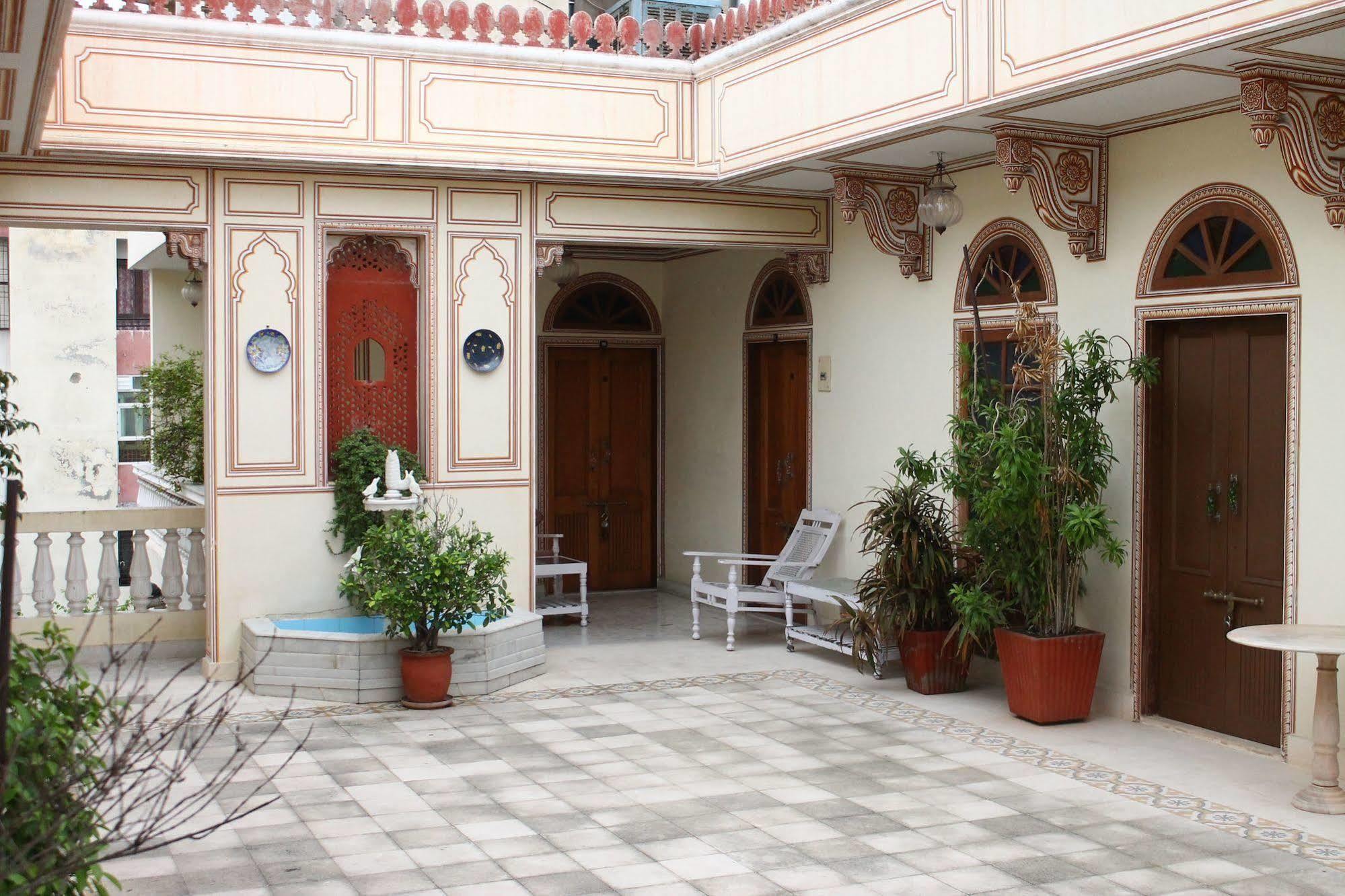 Madhuban - A Heritage Home Jaipur Luaran gambar